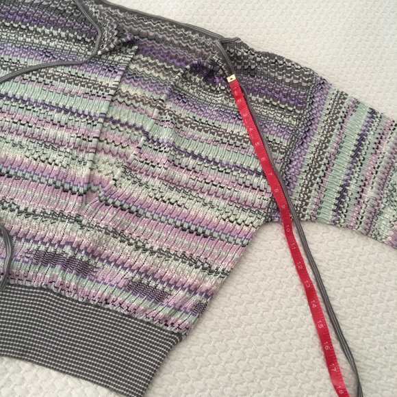 Missoni boatneck, open back sweater, 42 Italy - Picture 8 of 8